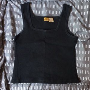 Cropped tank top